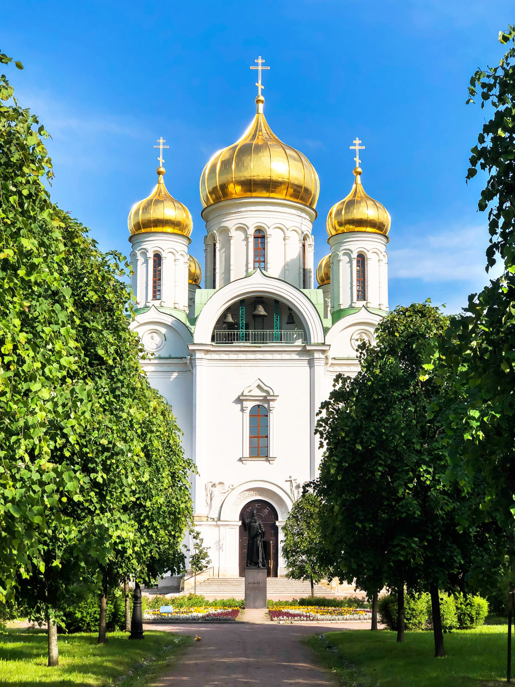 Храм в пушкине возле гостиного